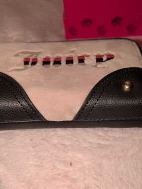 Juicy Couture Black Leather Wallet with Gold Stud